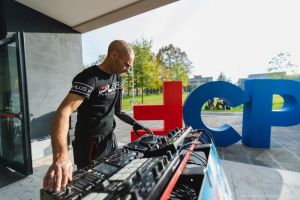 dj speziale 20191128 1548215112fc6b21a722ebd34cb985a23f66f92497