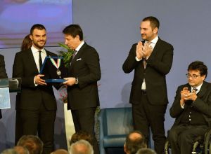 collari doro foto mezzelani pagliaricci gmt044 20191217 2084621735c2eb72f4cc72034af29d6bf0c8b73