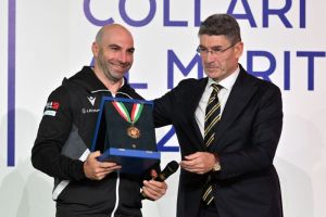 collari d oro foto mezzelani gmt115a1a1edfcf286bfe1fae74477cf4f