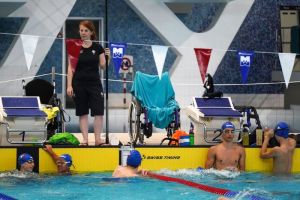 nuoto 4fad9fc40b7572d88f7a4b7e83f4bb71