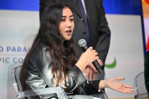 mahdia sharifi c5a8caf33fdcfb436ff6580a4687656e