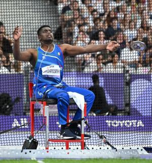 0901 atletica disco rigivan ganeshamoorthy ph eva pavia 0887c64fc6a68fe57605364dded96d70c15
