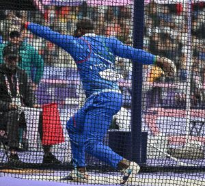 0809 atletica disco tapia oney ph eva pavia  ba8fcb59dcf30fff6b2f5c6082e6344e