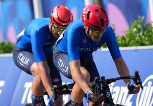 0906 ciclismo strada bernard lorenzo b lpa06706 ph pagliariccid3efa2dd57c3297d95415eb3dbc48
