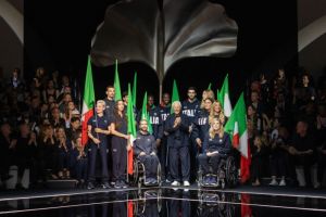 the italian national kit for the paris 2024 olympic and paralympic games   ga with athletesdf120e1aa106d7055890e61cd27e5f