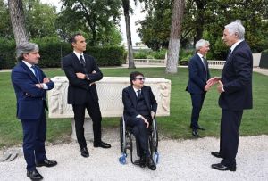 cerimonia consegna bandiera c7f5280f851b502b96ee8a63d3342f00