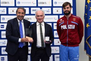 premi ussi cip foto mezzzelani gmt