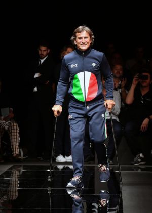armanifotomezzelanigmtsport100 20190617 1155211909f75d8539c99b5cd5589a5003a37e2