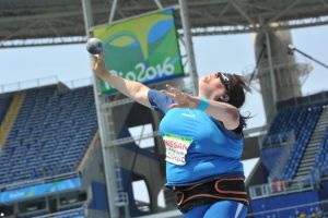 assunta getta il peso 01 20171108 ac21320000f321849ab6655e273fa761