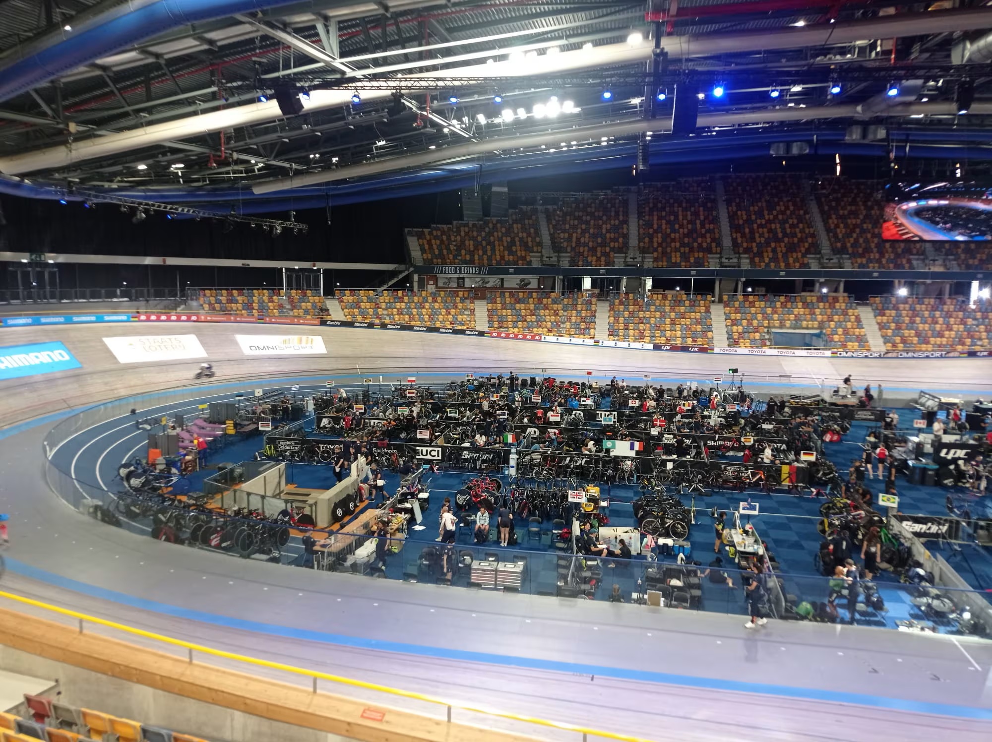 Ciclismo, Mondiali Pista: oggi il via ad Apeldoorn