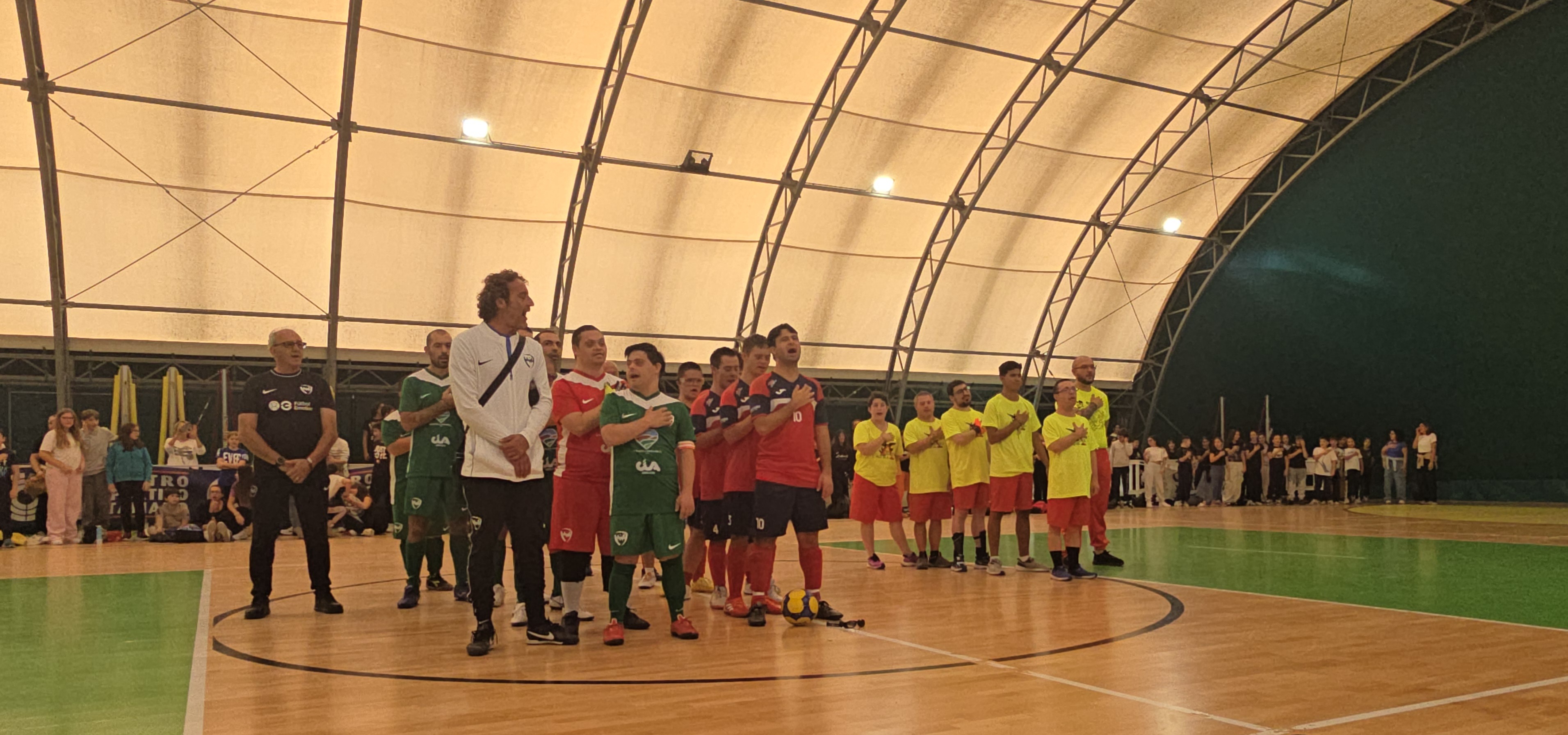 Atleti partecipanti al 3° Trofeo Promozionale Itinerante di Calcio a 5 Paralimpico 2026