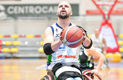 Basket in carrozzina: si accende la corsa ai primi quattro posti