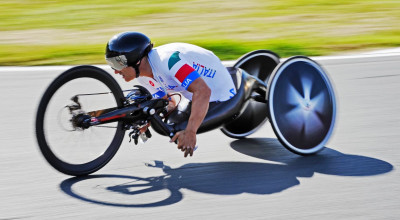 Addio ad Alex Zanardi, leggenda dello sport mondiale e simbolo del movimento ...