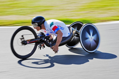 Addio ad Alex Zanardi, leggenda dello sport mondiale e simbolo del movimento ...