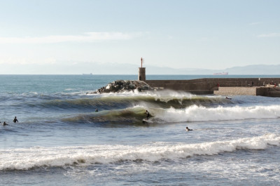 Sport e mare oltre gli ostacoli, domenica 8 maggio a Recco lezioni di surf