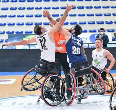 Pallacanestro in carrozzina: Santo Stefano vede la finale. Briantea difender&...