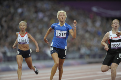 Oxana Corso ambasciatrice paralimpica incontra i ragazzi del Centro Estivo de...