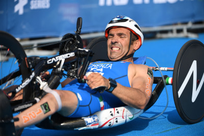 Paratriathlon. Giovanni Achenza in bici, di corsa e a nuoto verso le World Se...