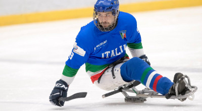 Para ice hockey. Sandro Kalegaris, il bomber azzurro che gioca duro e pesca t...
