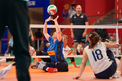 Mondiali sitting volley femminili: esordio vincente per l'Italia