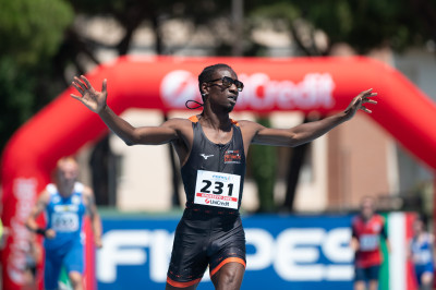 Atletica, Assoluti di Grosseto: Poggiani firma il record europeo sui 200