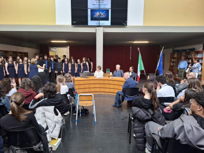 Annalisa Minetti ambasciatrice al Liceo F. Vivona di Roma per parlare di &quo...