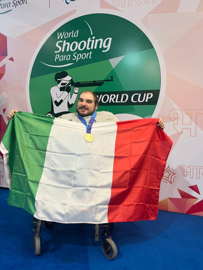 TIRO A SEGNO - Davide Franceschetti al lavoro a Bologna con la Nazionale