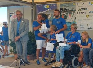 Presidente CIP Marche Luca Savoiardi alle premiazioni del Torneo con le boe elettriche