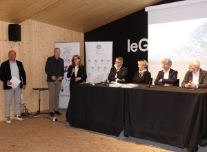 Il tavolo relatori con i dirigenti Inail di Trento e Bolzano