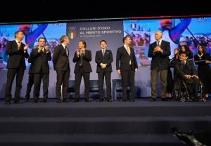 collari doro  foto mezzelani pagliaricci gmt273