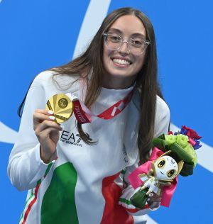 Nuoto ORO 4 100 donne PhBizzi CIP ABI_9383