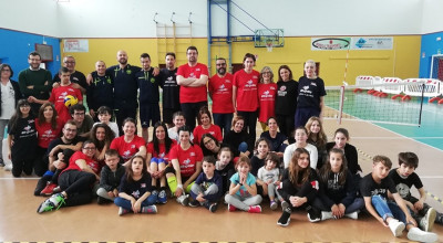 Bellissima giornata di Sitting Volley a Morrovalle in occasione dell'evento &...