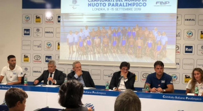 Presentata alla Stampa la Nazionale di nuoto, in partenza per i Mondiali di L...
