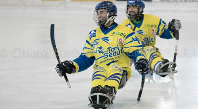 Para ice hockey: nella seconda giornata del Campionato Italiani, i Tori Sedut...