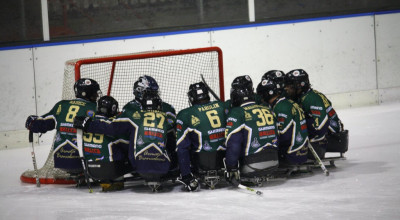 Ice sledge hockey: i Tori Seduti vincono il doppio confronto contro l'Armata ...