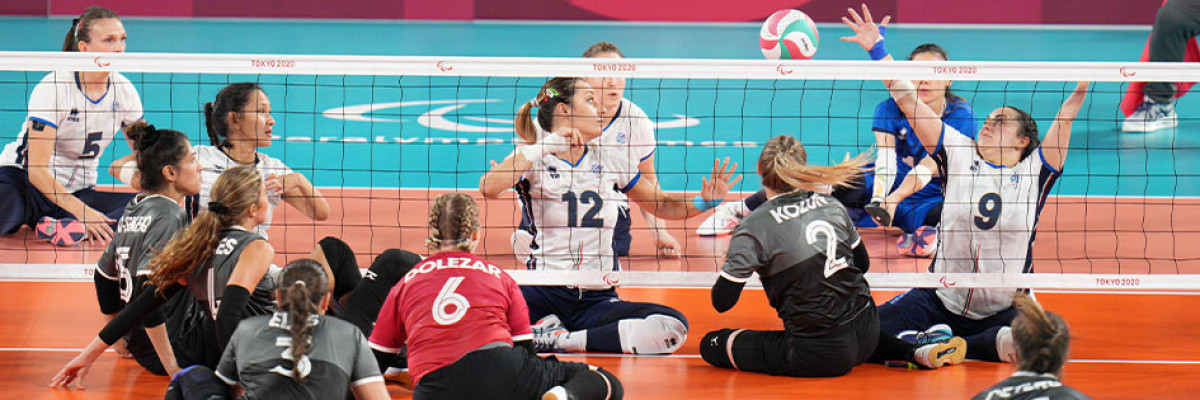La nazionale di Sitting Volley a Tokyo La nazionale di Sitting Volley a Tokyo