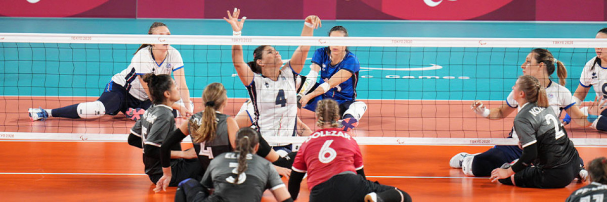 La nazionale di Sitting Volley a Tokyo La nazionale di Sitting Volley a Tokyo