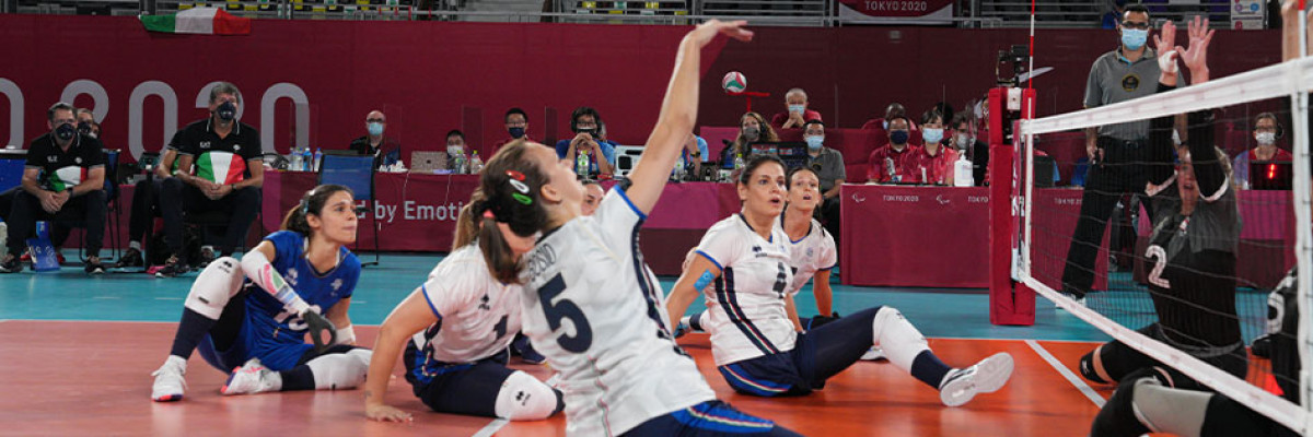La nazionale di Sitting Volley a Tokyo La nazionale di Sitting Volley a Tokyo