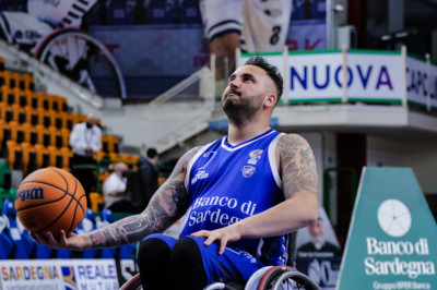 Basket, la Dinamo parte forte, K.O. l'Amicacci