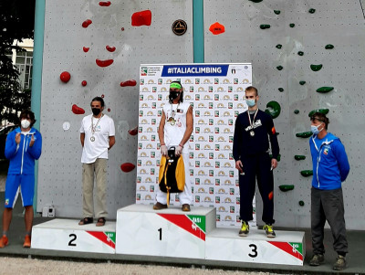 Alessio Cornamusini campione italiano di arrampicata sportiva