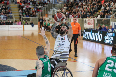 Basket: nel fine settimana, gara 2 delle semifinali Scudetto e Serie B