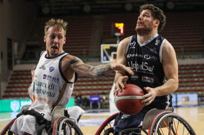 Basket in carrozzina, semifinali Scudetto: successi di Amicacci e Briantea in...