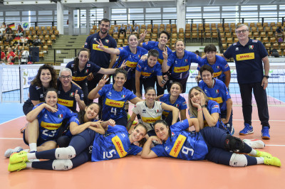 Europei di sitting volley in Ungheria: le azzurre staccano il pass per la sem...