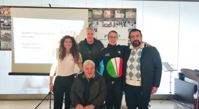 INCONTRO Nuoto: Uno Sport Per Tutti