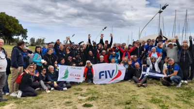 Foto di gruppo dei partecipanti alla Regata Nazionale di Palermo Foto di gruppo dei partecipanti alla Regata Nazionale di Palermo