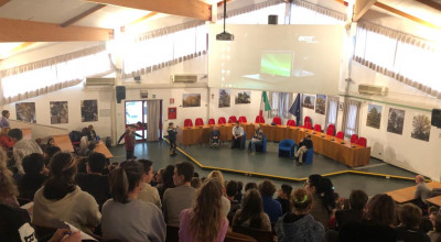 Mattia Muratore Ambasciatore Paralimpico alla Scuola Secondaria di Basiglio