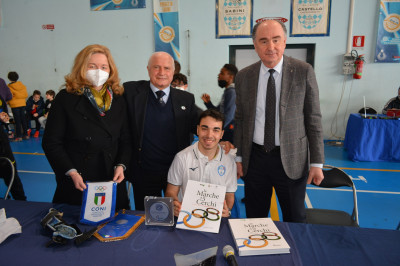 Gli studenti di Falconara abbracciano lo sport paralimpico