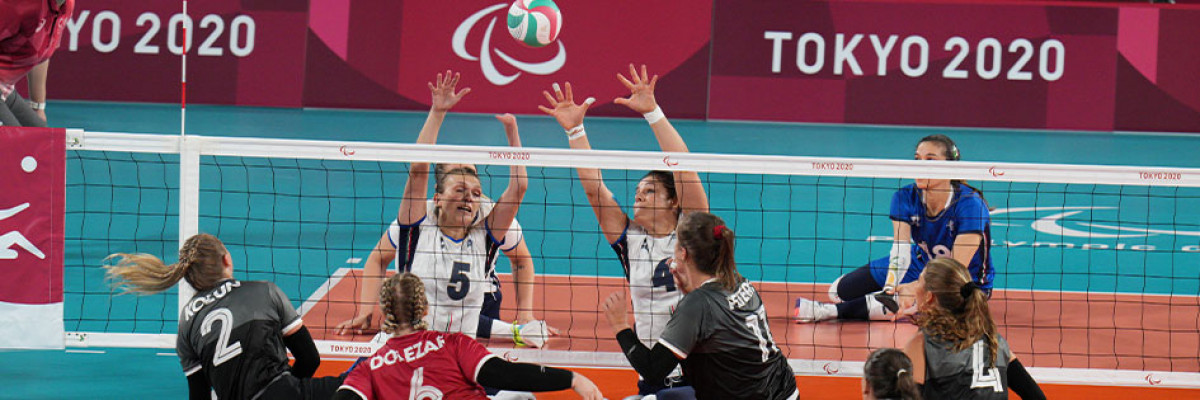 La nazionale di Sitting Volley a Tokyo La nazionale di Sitting Volley a Tokyo