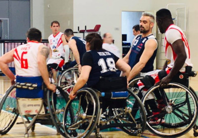 BASKET IN CARROZZINA – La Castelvecchio scende alla prima fermata del t...