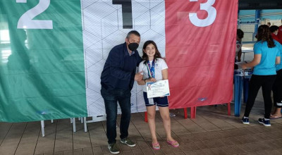 Campionato Italiano Giovanile di nuoto paralimpico a Monza, sul podio Gaia Gr...